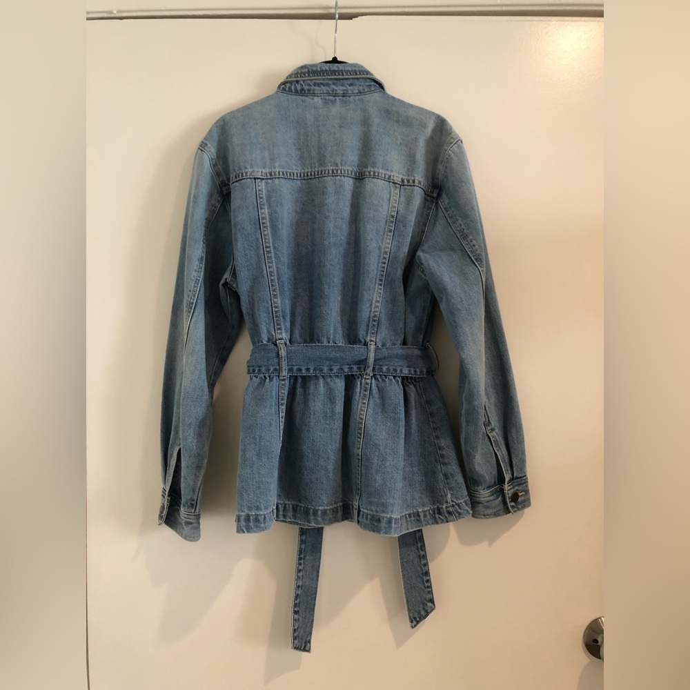Blank NYC Left On Read Denim Jean Jacket Peplum Cropped Trench Belted Small - Picture 8 of 9